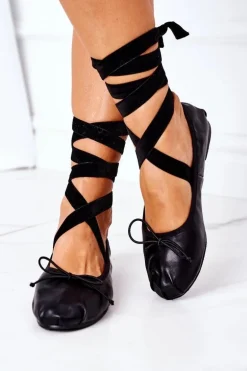 Wiązane Baleriny Lu Boo Czarne