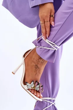 Wiązane Sandałki Na Szpilce Z Motylami Białe Delmar