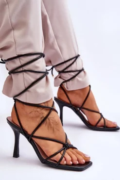Wiązane Sandałki Na Szpilce Czarne Savage