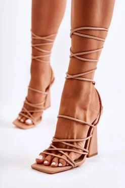 Wiązane Sandały Na Modnym Obcasie Nude Canves
