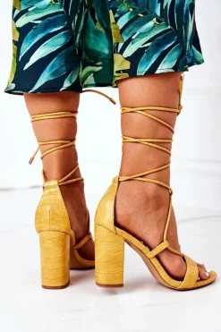 Wiązane Sandały Na Słupku Żółte Catwalk