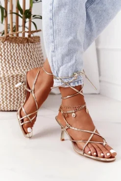 Wiązane Sandały Na Szpilce Z Kwadratowym Noskiem Złote Runway