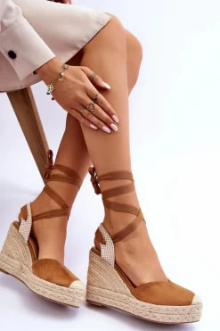 Wiązane Sandały Na Wysokim Koturnie Camel Lendy