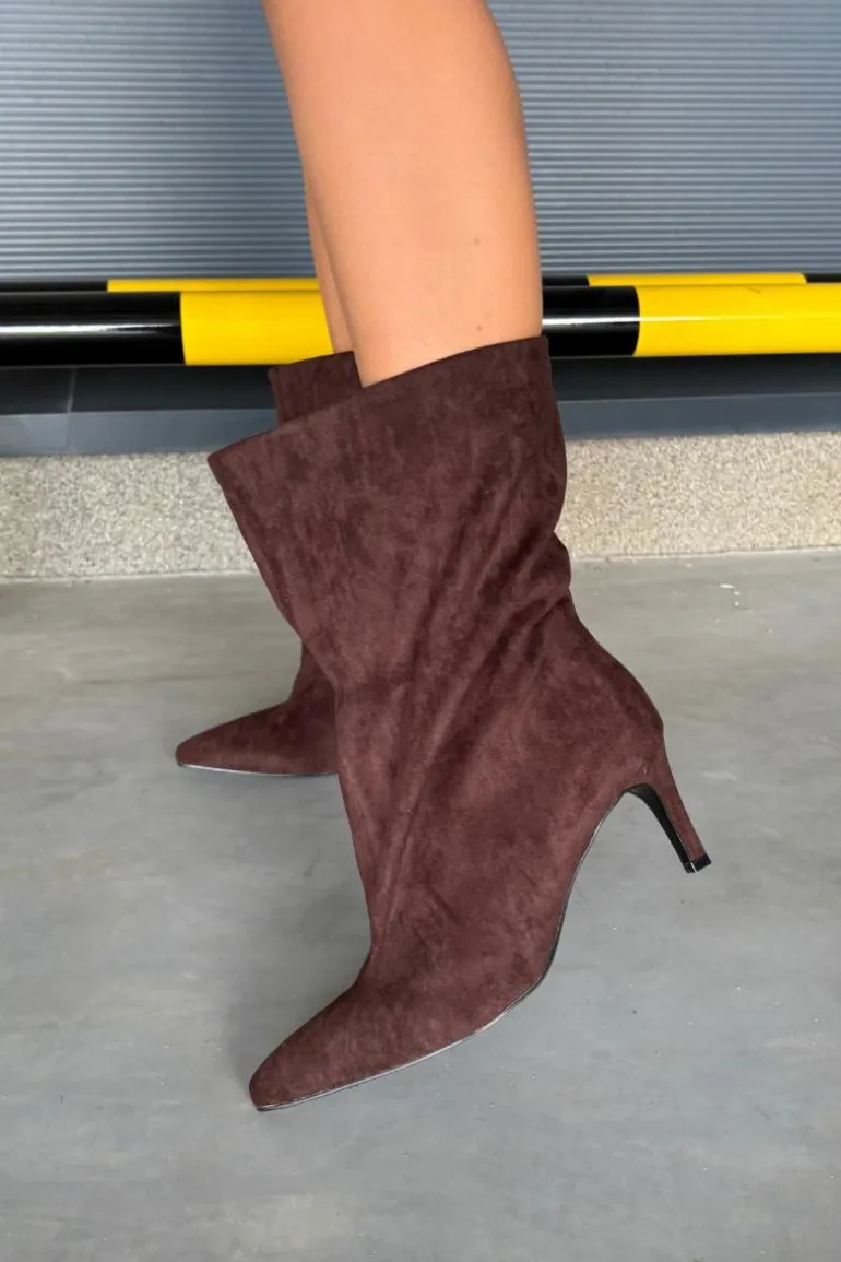 Wsuwane Botki Damskie Na Szpilce Czekoladowe Solvienne