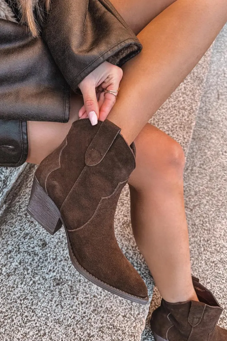 Wsuwane Botki Kowbojki Damskie Z Naturalnego Zamszu Czekoladowe Beretta