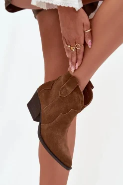 Wsuwane Botki Kowbojki Damskie Z Naturalnego Zamszu Camel Beretta