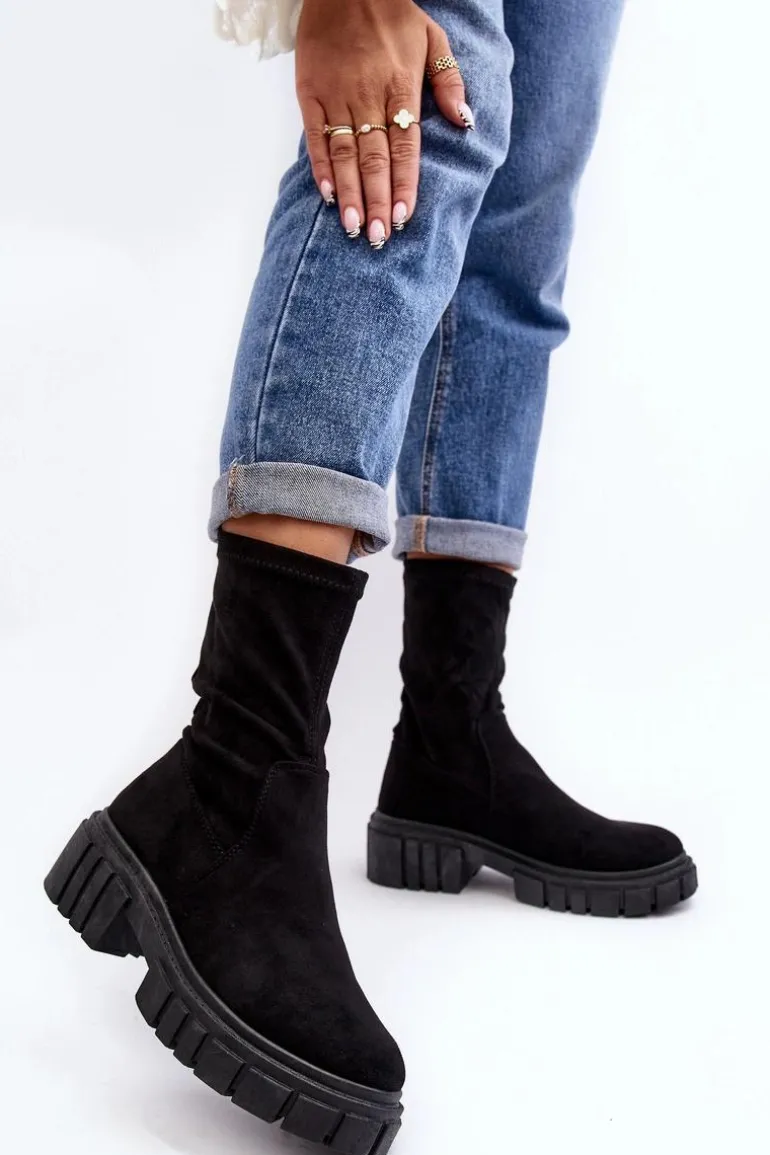 Wsuwane Botki Workery Na Płaskim Obcasie Czarne Divella