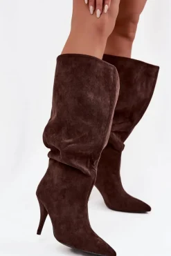 Wsuwane Kozaki Damskie Na Szpilce Z Eko Zamszu Czekoladowe Noretta