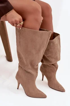 Wsuwane Kozaki Damskie Na Szpilce Z Eko Zamszu Beżowe Noretta