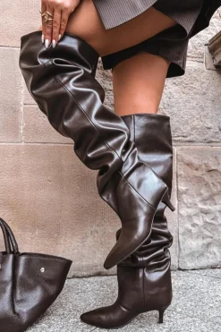 Wsuwane Kozaki Damskie Na Szpilce Czekoladowe Ysolienne