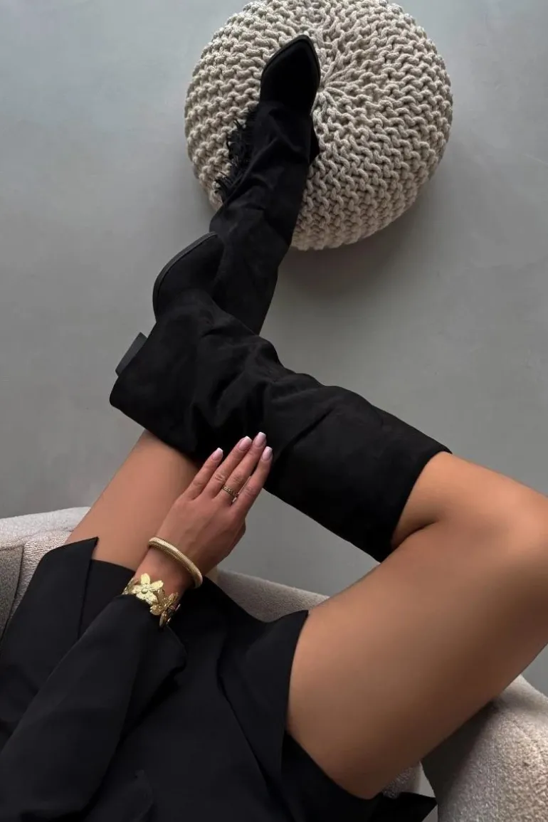 Wsuwane Kozaki Kowbojki Damskie Na Słupku Z Frędzlami Czarne Zalia