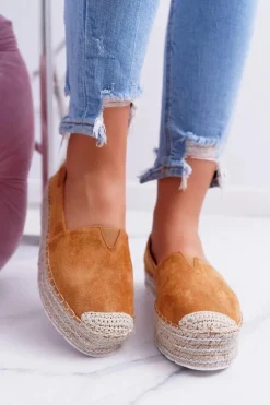 Wsuwane Zamszowe Espadryle Camel Mariako