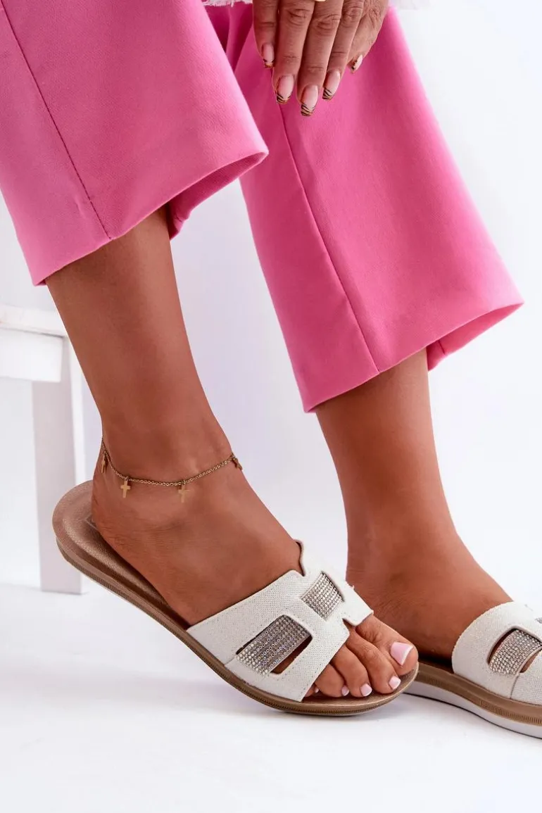 Wygodne Błyszczące Klapki Damskie Inblu BA000050 Białe