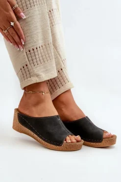 Wygodne Klapki Damskie Na Koturnie Inblu NG000002 Czarne