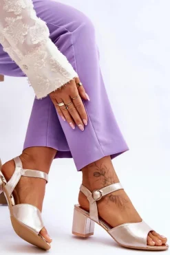 Wygodne Skórzane Sandały Na Słupku Złote Bellamy