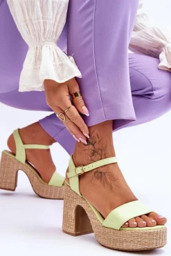 Wygodne Zamszowe Sandały Na Masywnym Słupku Jasnozielone Elishia