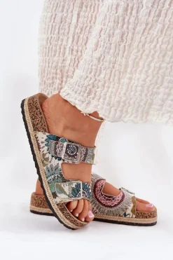 Wzorzyste Klapki Damskie Na Korkowej Platformie Z Klamrami Lee Cooper LCW-25-35-3483L Multikolor