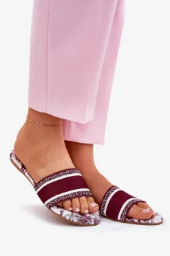 Wzorzyste Płaskie Klapki Damskie Bordowe Leysi