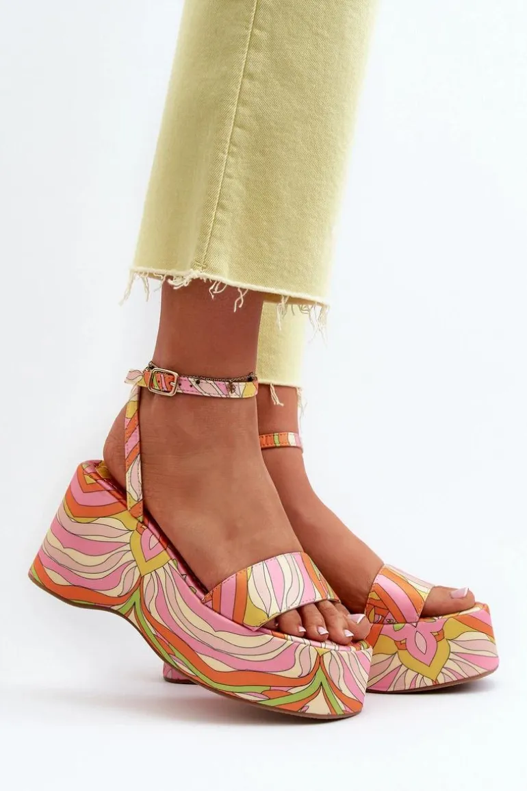 Wzorzyste Sandały Na Platformie I Koturnie Multikolor Wiandia