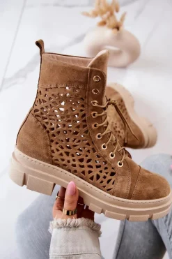 Zamszowe Ażurowe Botki Camel Aileen