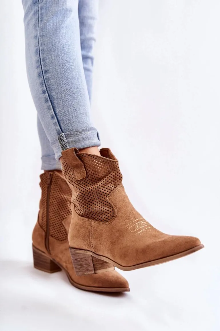 Zamszowe Ażurowe Botki Kowbojki Z Przeszyciem Camel Elvire