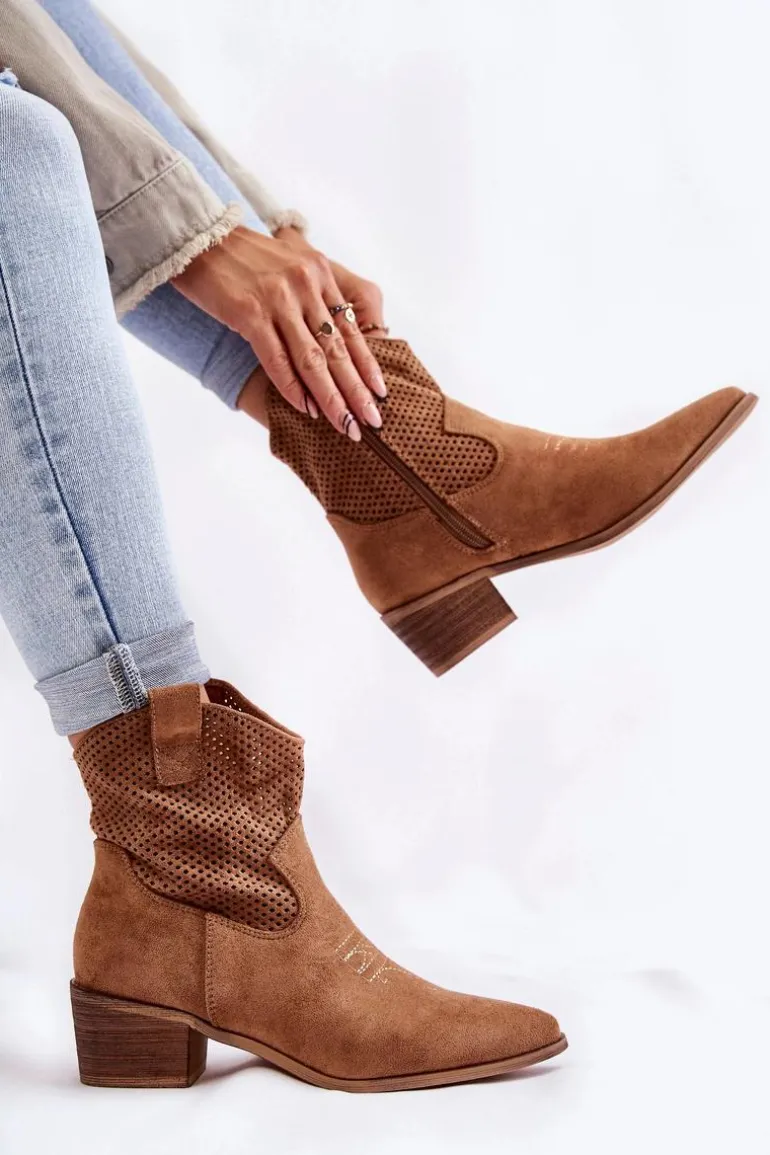 Zamszowe Ażurowe Botki Kowbojki Z Przeszyciem Camel Elvire