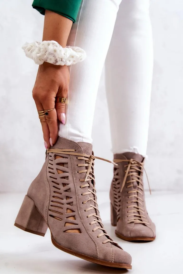 Zamszowe Ażurowe Botki Maciejka 05508-04 Beżowe