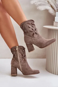 Zamszowe Ażurowe Botki Na Słupku Lewski 3629 Ciemnobeżowe