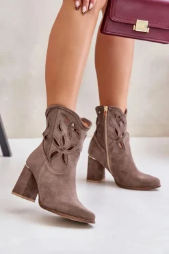 Zamszowe Ażurowe Botki Na Słupku Lewski 3629 Ciemnobeżowe