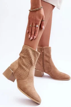 Zamszowe Ażurowe Botki Na Obcasie Ciemnobeżowe Perale