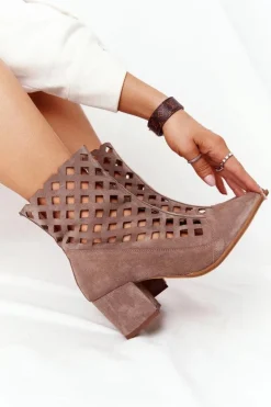 Zamszowe Ażurowe Botki Na Obcasie Nicole 2638 Brązowe