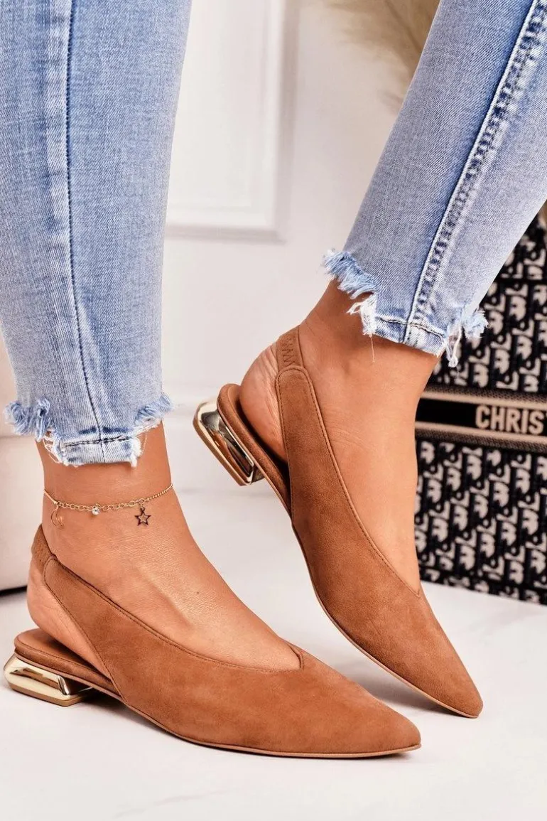 Zamszowe Baleriny Na Złotym Obcasie Laura Messi 2127 Camel