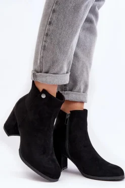 Zamszowe Botki Damskie Na Słupku Czarne Selela