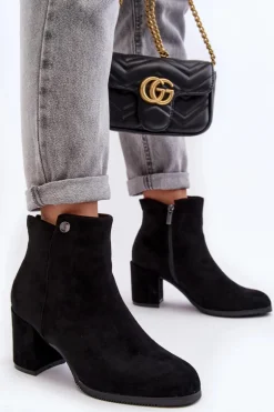 Zamszowe Botki Damskie Na Słupku Czarne Selela