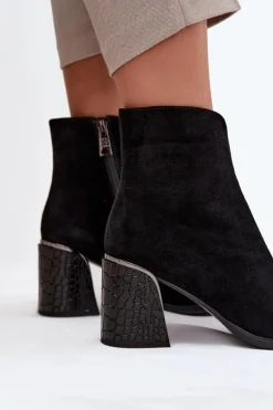 Zamszowe Botki Damskie Na Słupku Z Tłoczeniem Ocieplane Vinceza 66801 Czarne