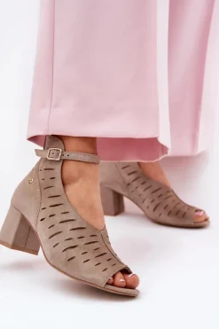 Zamszowe Botki Damskie Na Słupku Maciejka 06893-10 Ciemnobeżowe