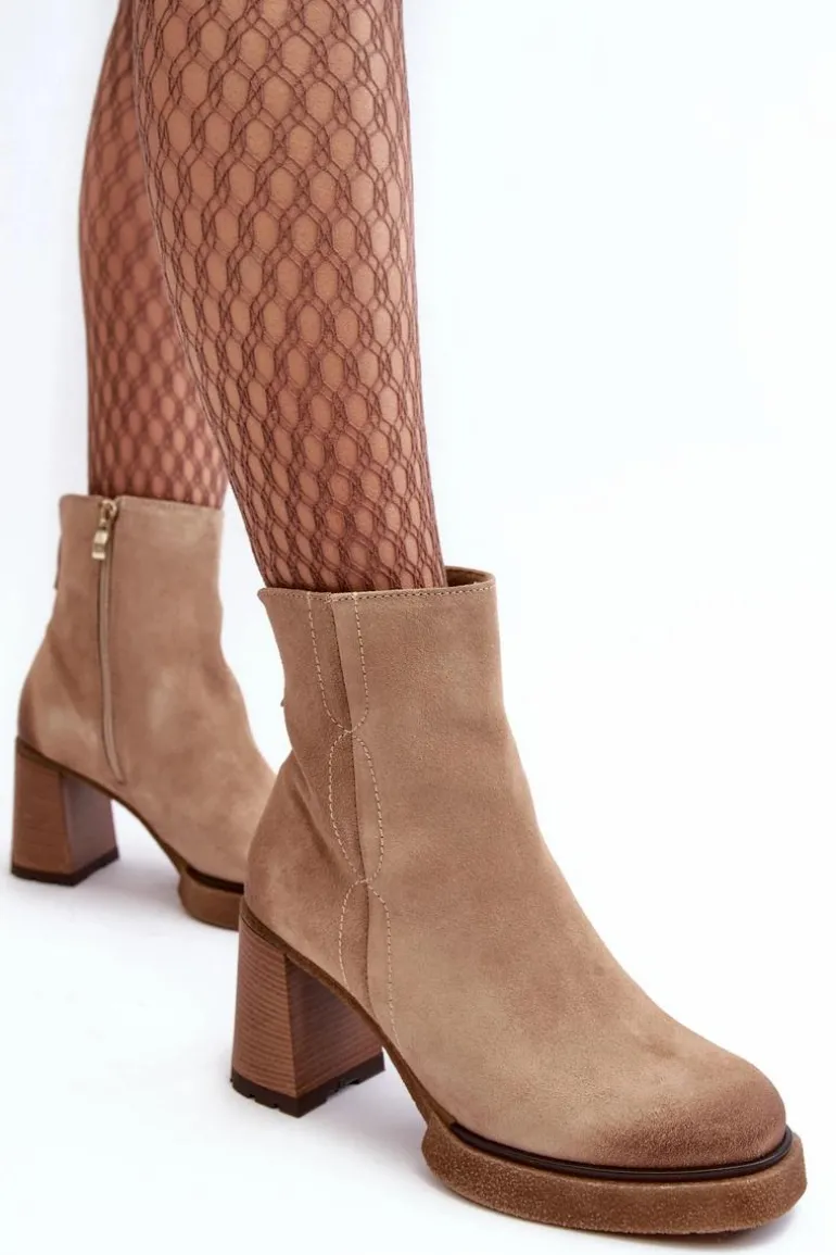 Zamszowe Botki Damskie Na Słupku Beżowe Lemar Remilda