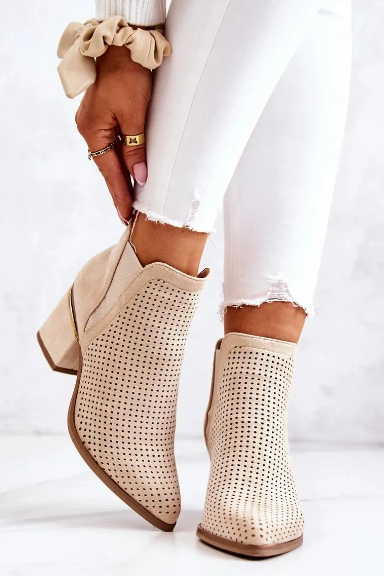 Zamszowe Botki Kowbojki Ażurowe Jasnobeżowe Helloni