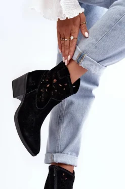 Zamszowe Botki Kowbojki Ażurowe D&A SN622-20 Czarne