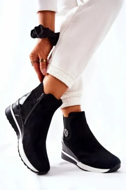 Zamszowe Botki Na Koturnie Czarne Lunelle