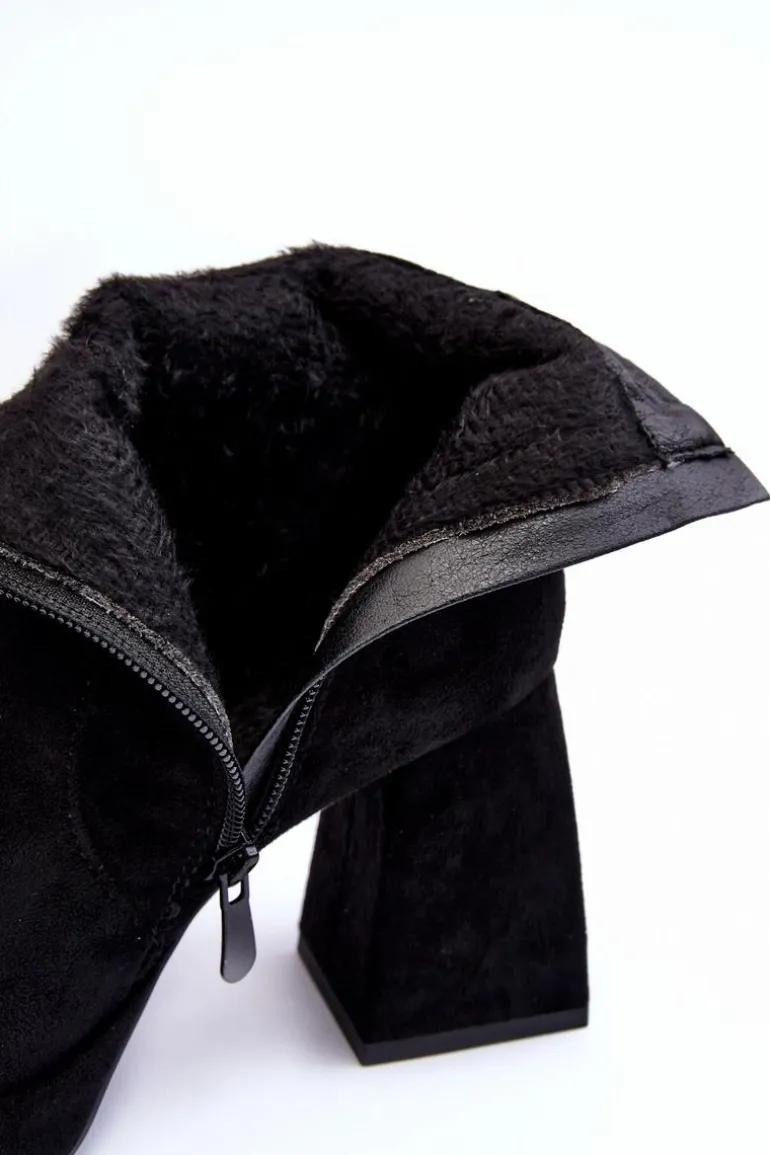 Zamszowe Botki Na Masywnym Obcasie Czarne Abnous