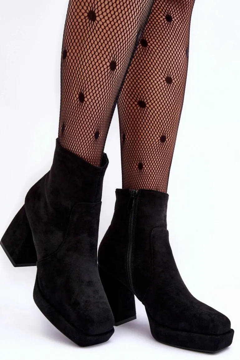 Zamszowe Botki Na Masywnym Obcasie Czarne Abnous