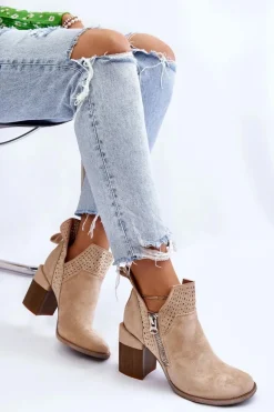 Zamszowe Botki Na Masywnym Obcasie Jasnobeżowe Camden