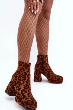 Zamszowe Botki Na Masywnym Obcasie Zwierzęcy Wzór Brązowe Abnous