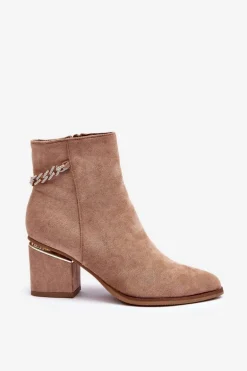Zamszowe Botki Na Obcasie Z Biżuteryjną Ozdobą Ciemnobeżowe Jadirel