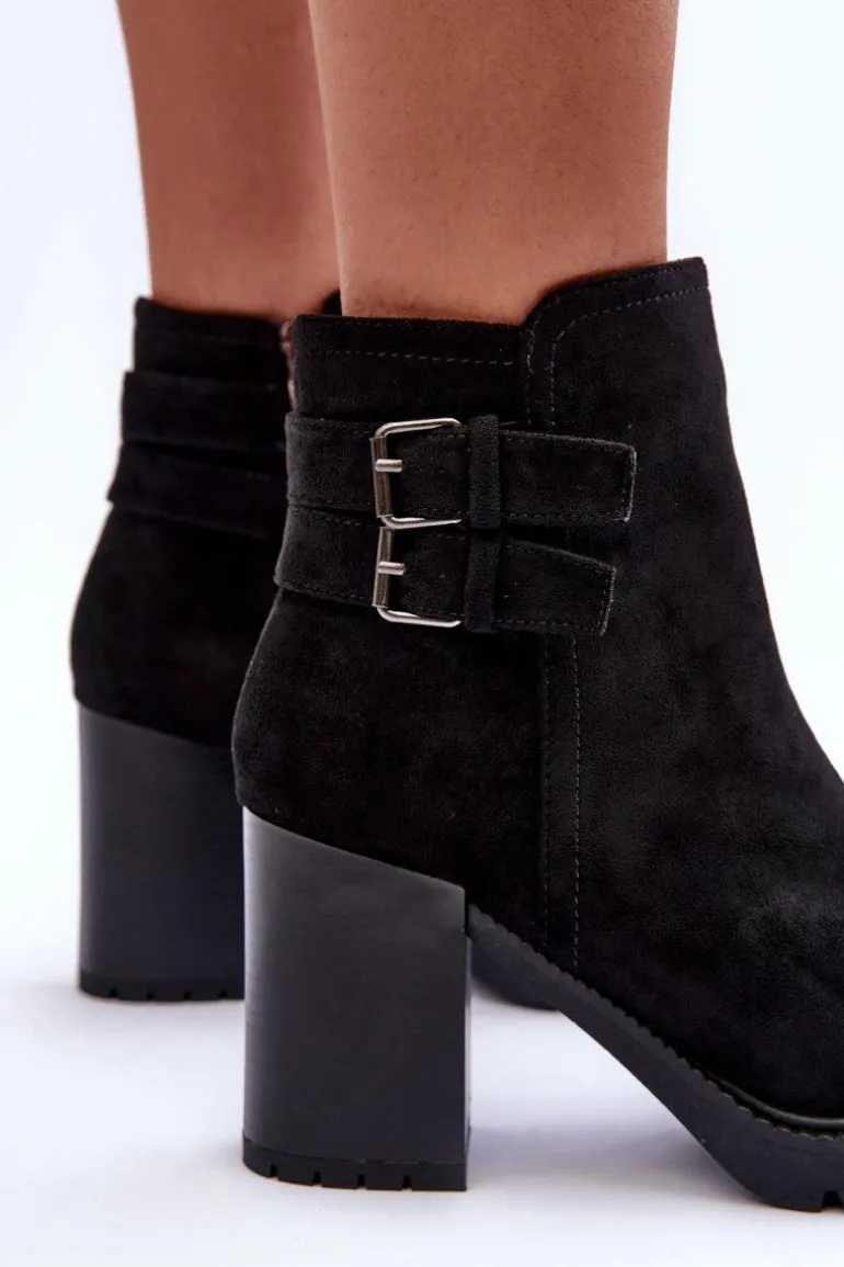 Zamszowe Botki Na Obcasie Czarne Makeline