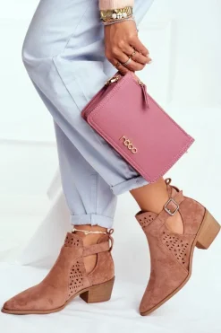 Zamszowe Botki Na Obcasie Z Klamrą Różowe Esen