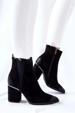 Zamszowe Botki Na Obcasie Czarne Coriseis