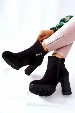 Zamszowe Botki Na Słupku Czarne Lagerlla