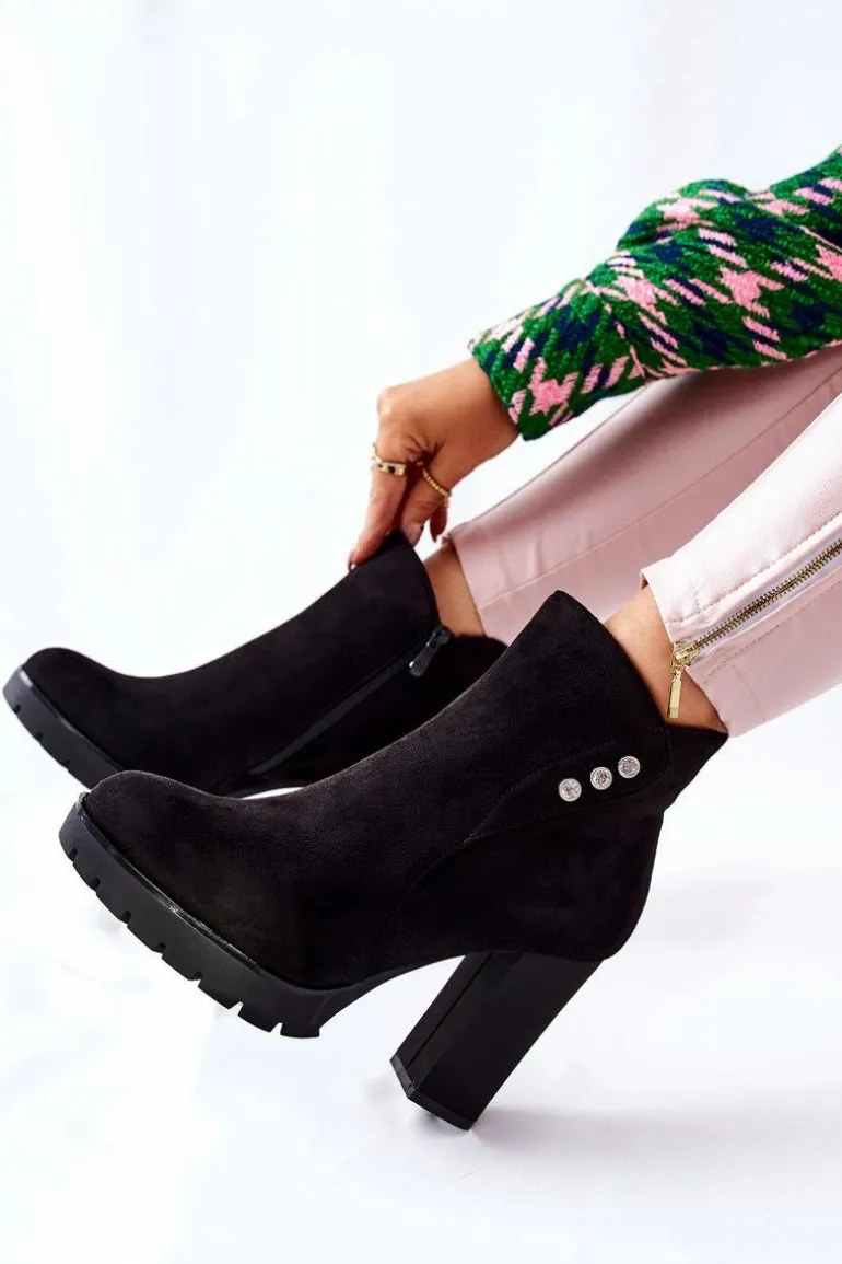 Zamszowe Botki Na Słupku Czarne Lagerlla